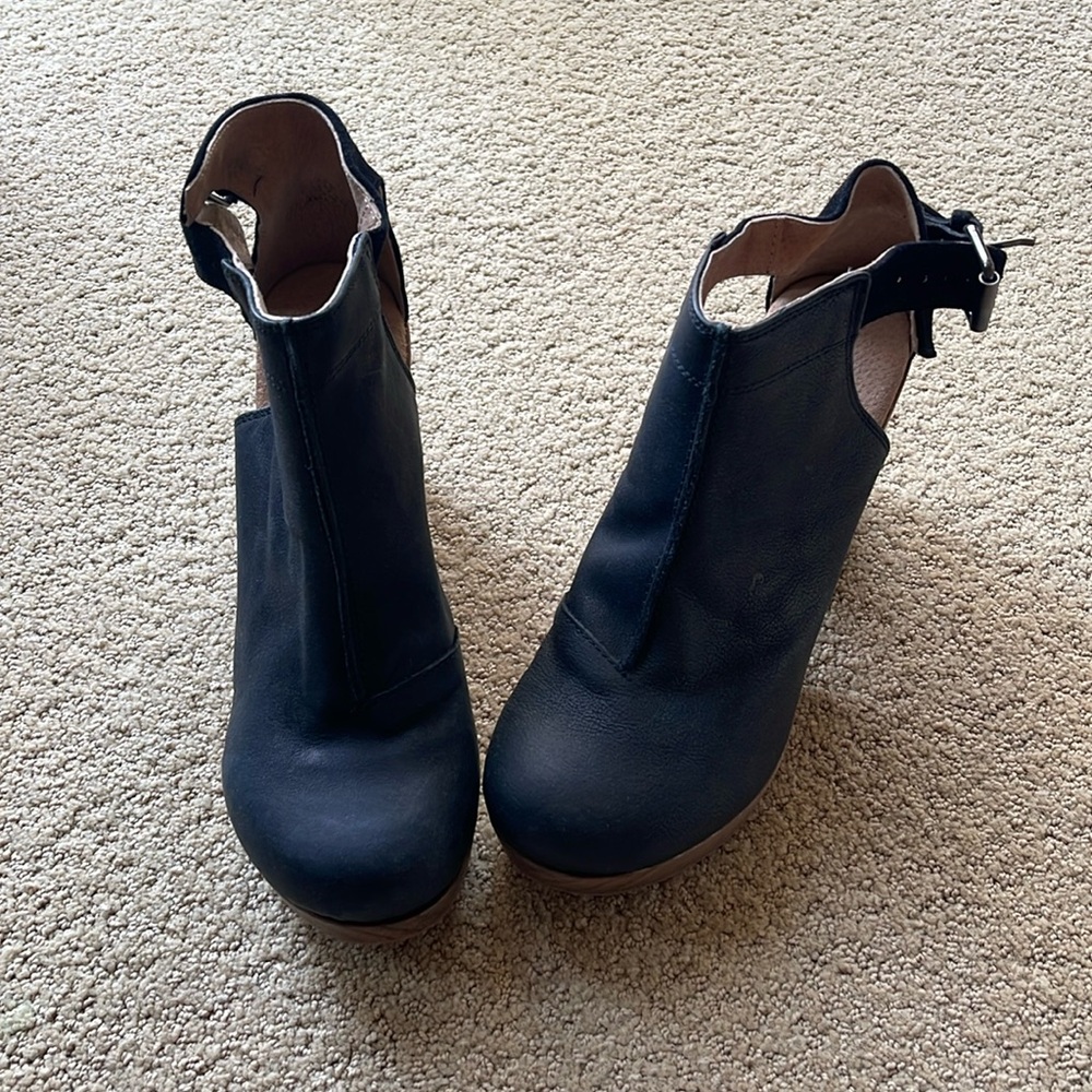 Free People Amber Orchard Clog sz 9, 39
